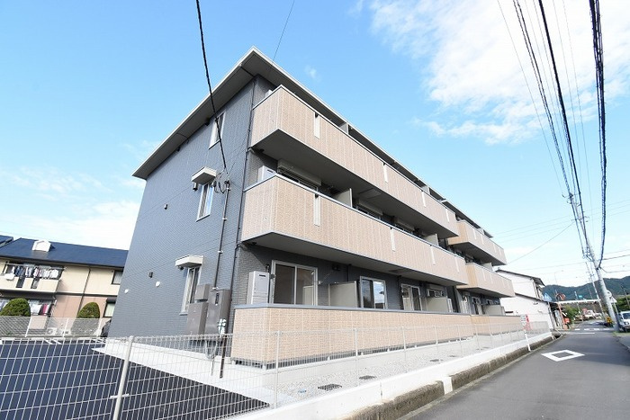 ドヌール・エスパース B棟の外観|建物外観