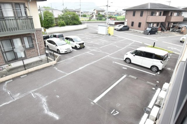フォレスト A棟の駐車場|駐車場