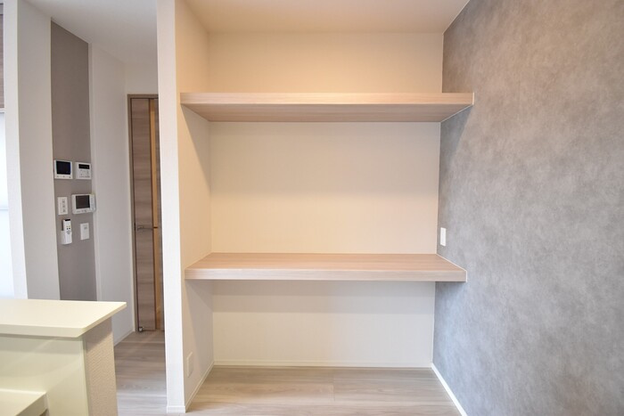 Ｄ－ＲＯＯＭ春日Ａの収納|収納棚
