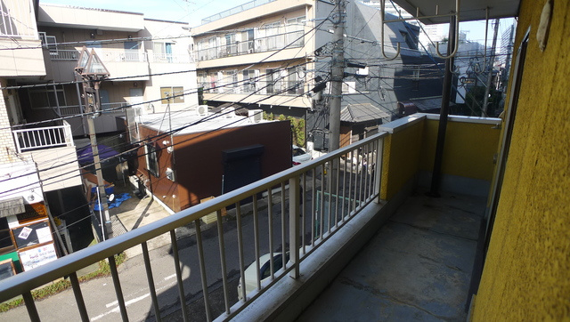 メゾン中央町のバルコニー