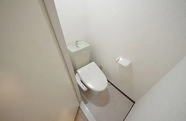 【トイレ】