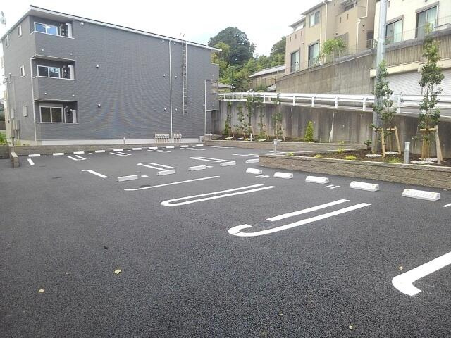 ティータウン　Ⅲの駐車場