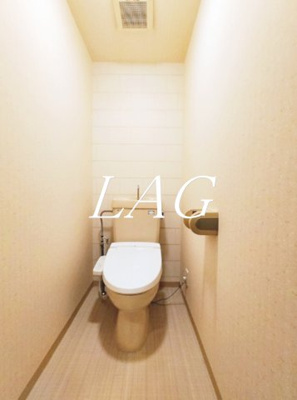 【トイレ】 | ドゥボヌール | トイレです。