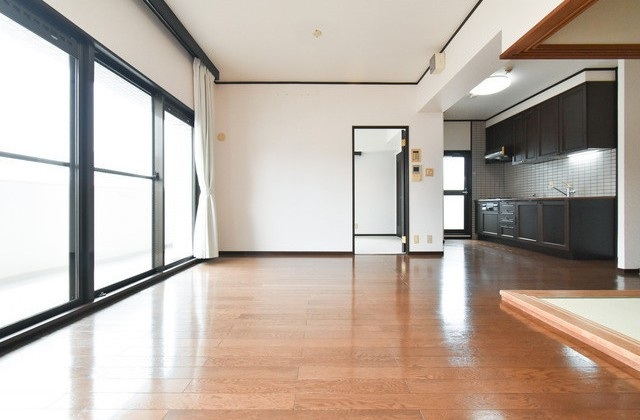 ライオンズマンション中央町の内装|おしゃれな内装です