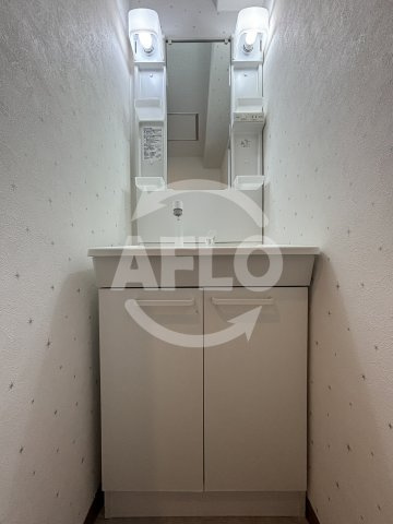エクシード浜口(九条北小学校区)の独立洗面台|エクシード浜口　独立洗面台