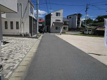 安佐南区川内１丁目の周辺