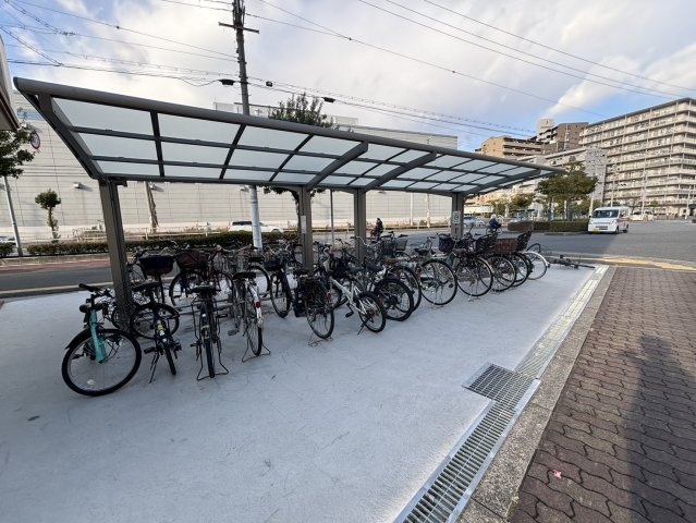 S-courtBENTEN　弁天学校の駐車場