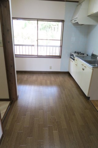 ハイツブルースカイの居間・リビング