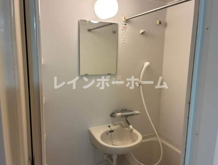 プレール・ドゥーク西大島駅前の洗面所