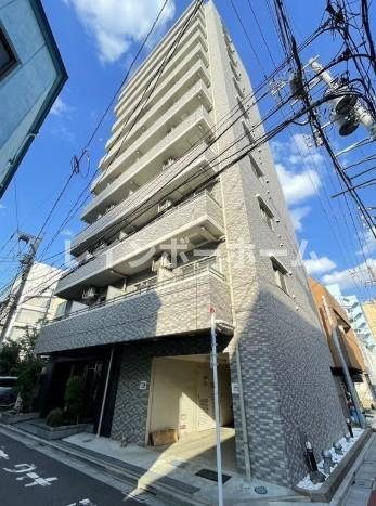 プレール・ドゥーク西大島駅前の外観