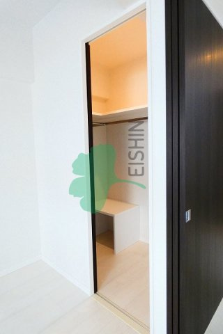 ネストピア博多駅前2の収納|人気のウォークインクローゼットです！