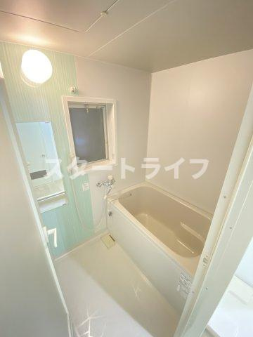 大阪市東淀川区下新庄４丁目の賃貸マンションの浴室