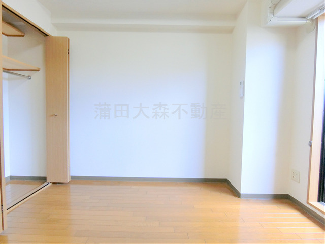 ルーブル大森Ⅱの居間・リビング