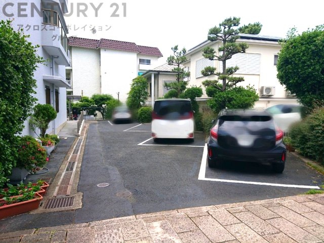 敷地内駐車場