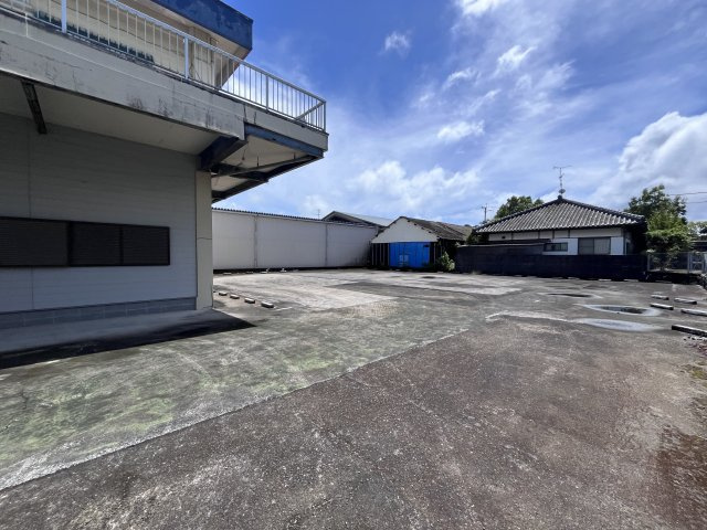 宮崎県串間市西浜2丁目　建物付きの261坪土地