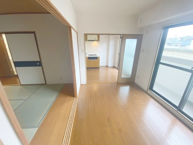 アムール逆瀬川の内装