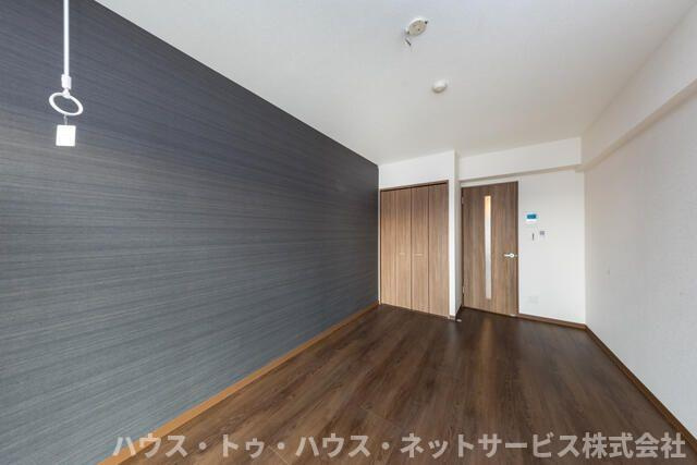 セナリオフォルム馬橋Ⅴの洋室