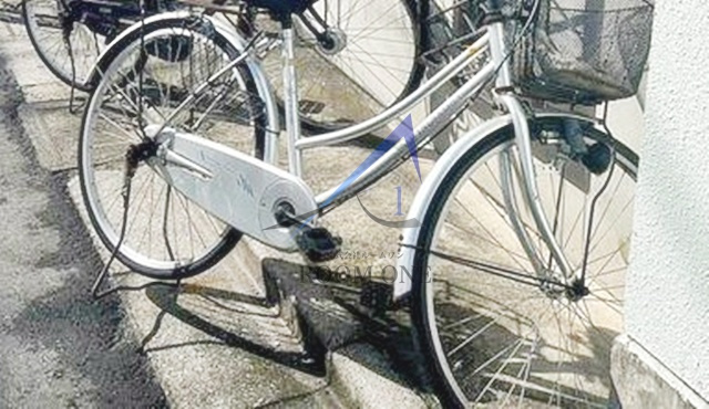 A‐フラット