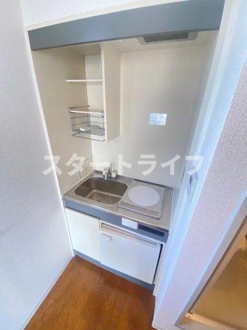 大阪市東淀川区淡路１丁目の賃貸マンションのキッチン