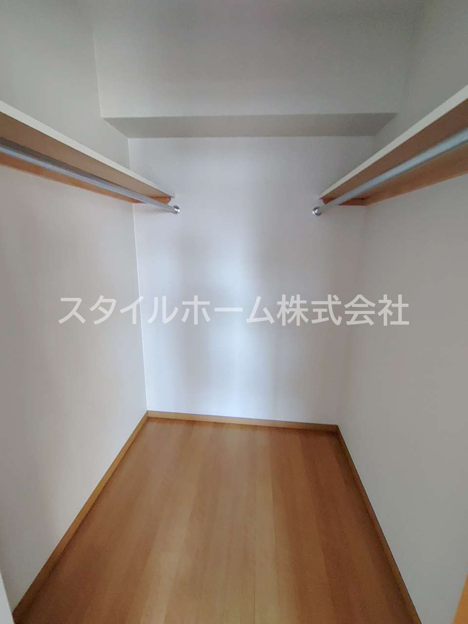 アトランティス川花の収納|同建物内別部屋の写真です。