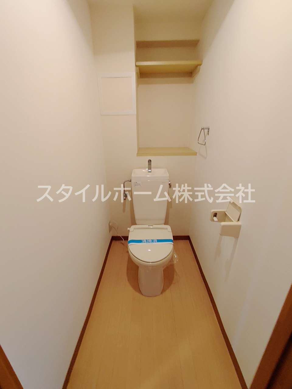 アトランティス川花のトイレ|同建物内別部屋の写真です。