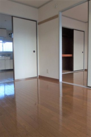 ハイツ壱番館の寝室
