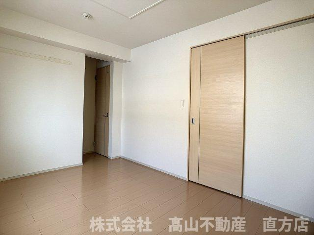直方市大字感田のアパートの洋室