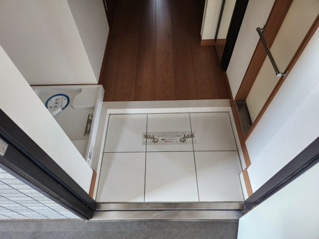 CORVAL亀有の玄関