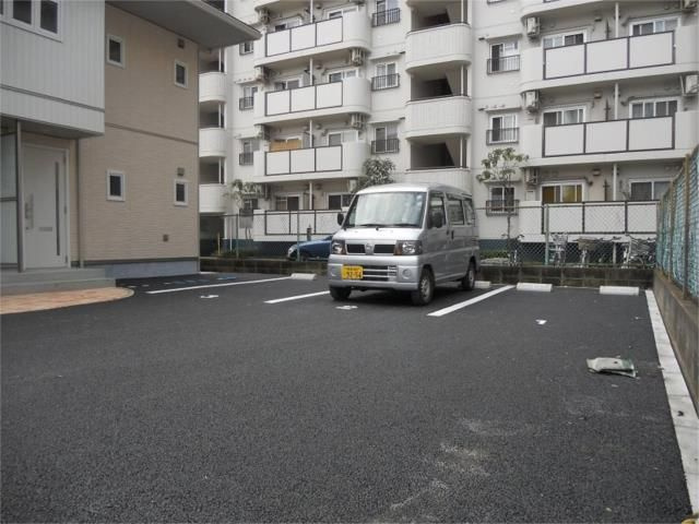 【駐車場】 | シャルマン東林間