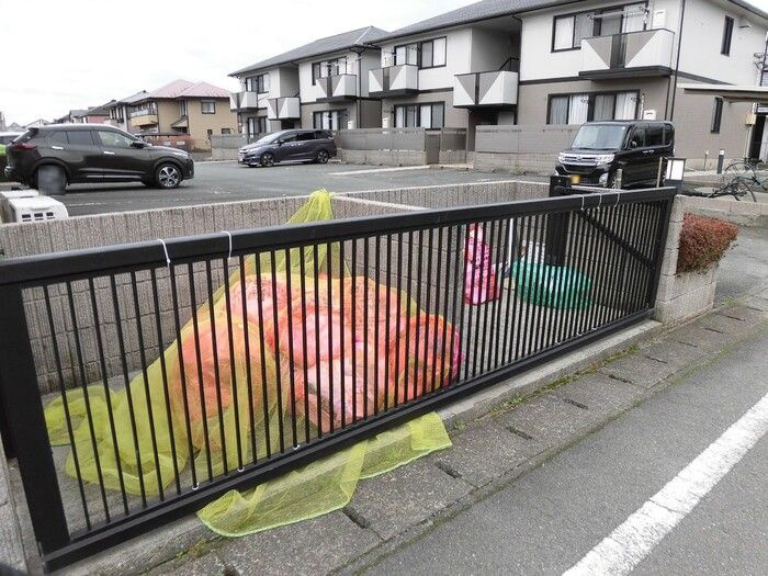 パークサイドヴィラ　E棟