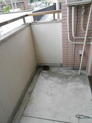 ハイブレッド向ヶ丘のバルコニー