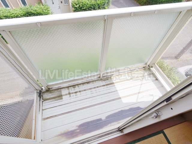 タウンハウス２０９　F棟のバルコニー|※同仕様写真