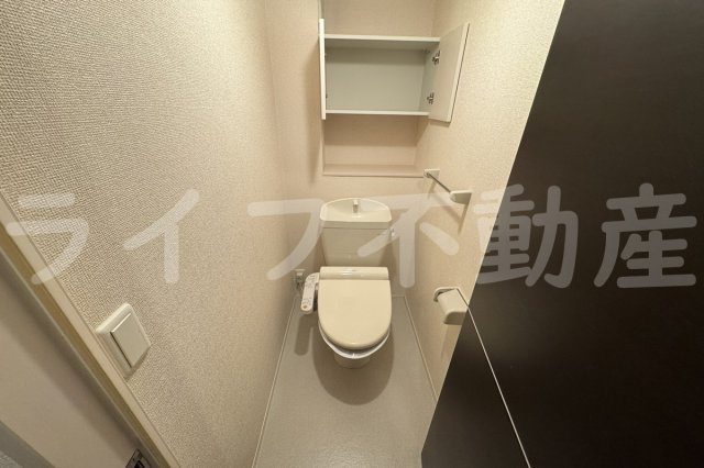 コンフォートガーデンのトイレ|落ち着いた色調のトイレです