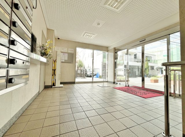 ライオンズマンション豊島園のエントランス|エントランスホール