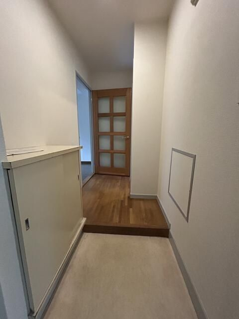 グランドール（大倉山）の玄関