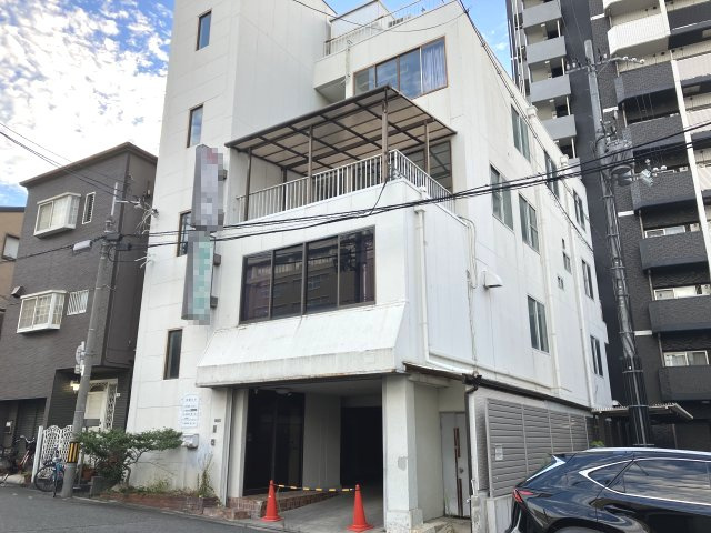 大阪市天王寺区寺田町１丁目のビル