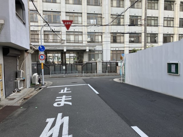 大阪市天王寺区寺田町１丁目のビル