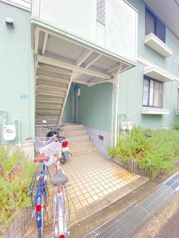 メゾンエスポワールのエントランス