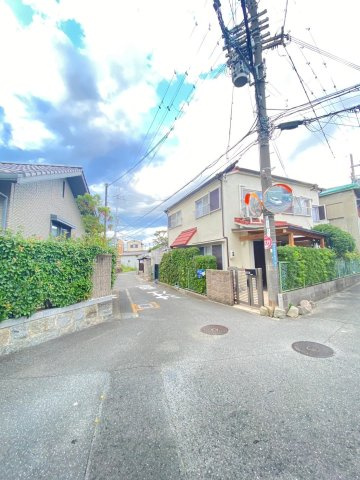 メゾンエスポワールの周辺