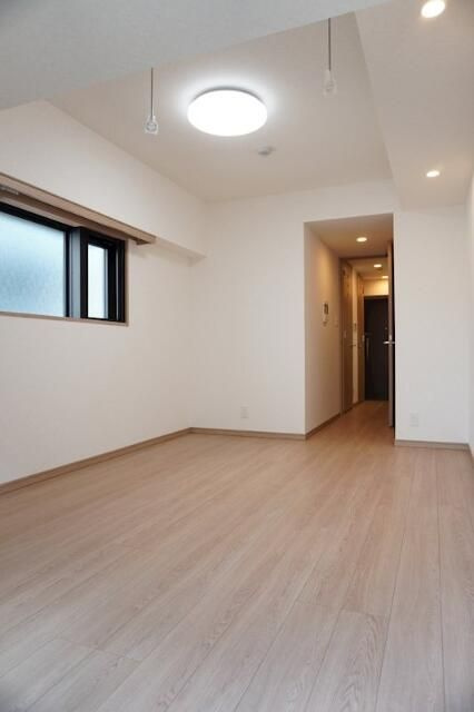 ルーブル川崎八番館の居間・リビング
