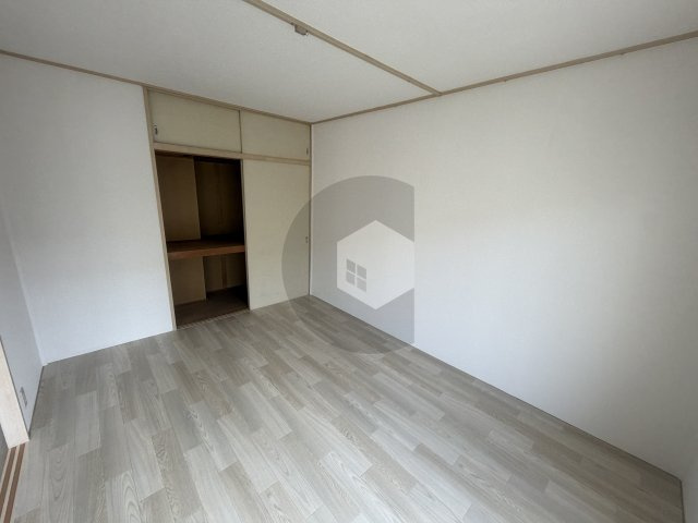 サンビレッジナカニシA棟の洋室