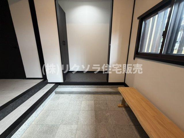 田原台5丁目　中古一戸建ての内装|玄関内部
■物件内覧・資金計画相談・住宅ローン相談、リフォーム相談、お問合せ受付中■
※当日・翌日のご内覧、ご相談はお電話でのお問合せがスムーズです！