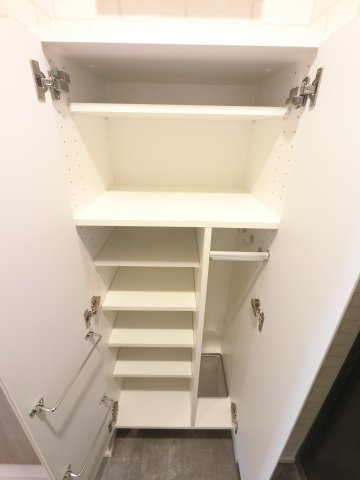 ストーリア市川行徳の収納