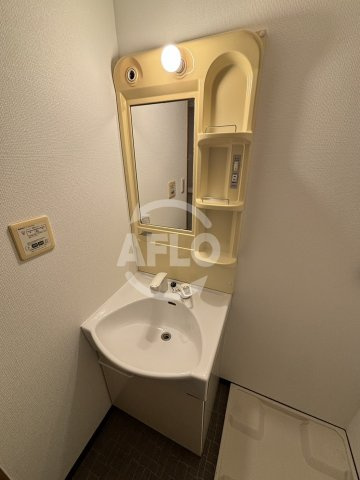 巨匠の洗面所|巨匠　独立洗面台