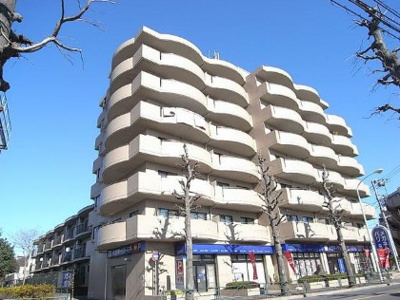 【外観】 | マインドチャージパレス | 鉄筋コンクリート造のがっちりとした建物。