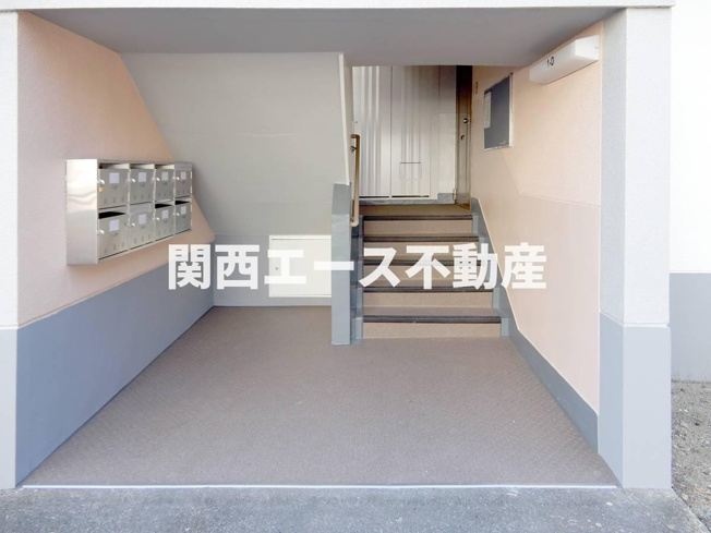 【エントランス】 | ビレッジハウス万富