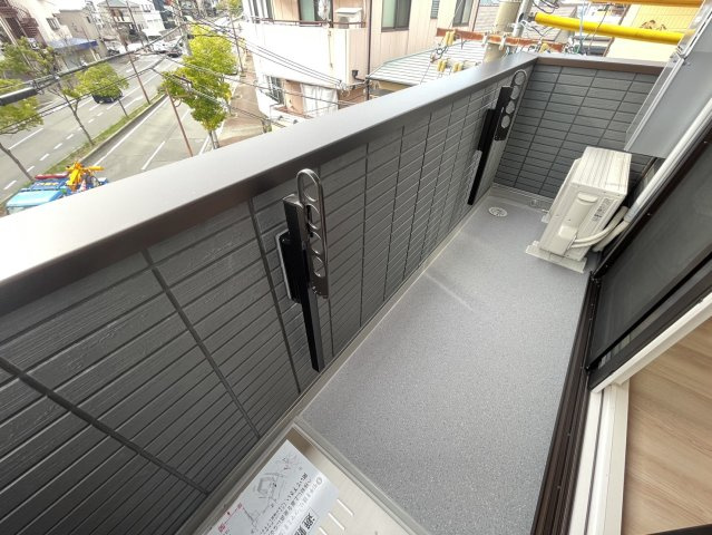 Ｐｉｓｔａ神戸板宿のバルコニー