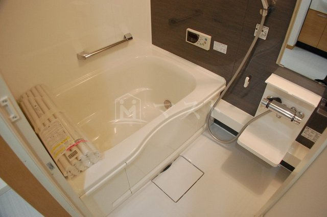 ZERO ONE谷町の浴室|※建物内、別間取り参考写真