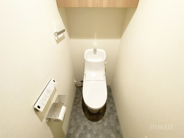 ヴァースクレイシア赤羽のトイレ|温水洗浄機能付きトイレです☆
