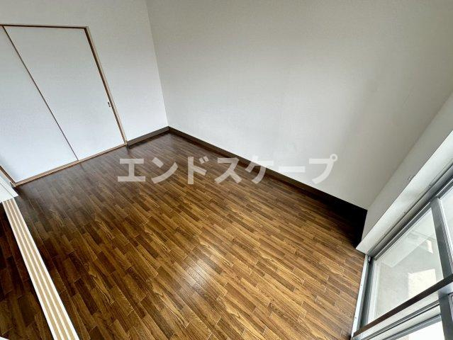 あさひレジデンス高崎上小鳥の洋室|高崎、前橋のお部屋探しはエンドスケープまで！お客様の理想お聞かせ下さい♪